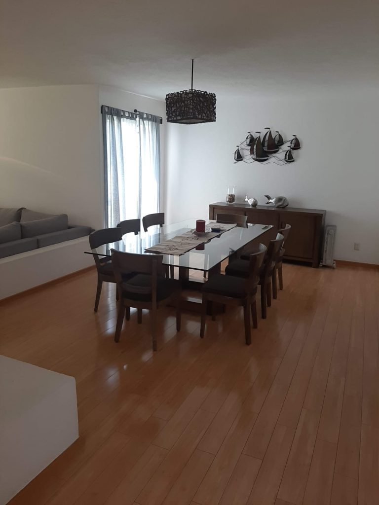 espectacular-casa-en-fracc-priv-puerta-astorga-bosque-esmeralda