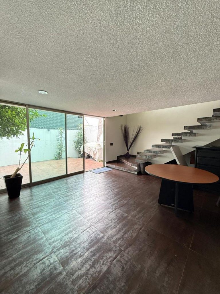 Casa en venta en Circuito Novelistas, Ciudad Satélite - Interior 2