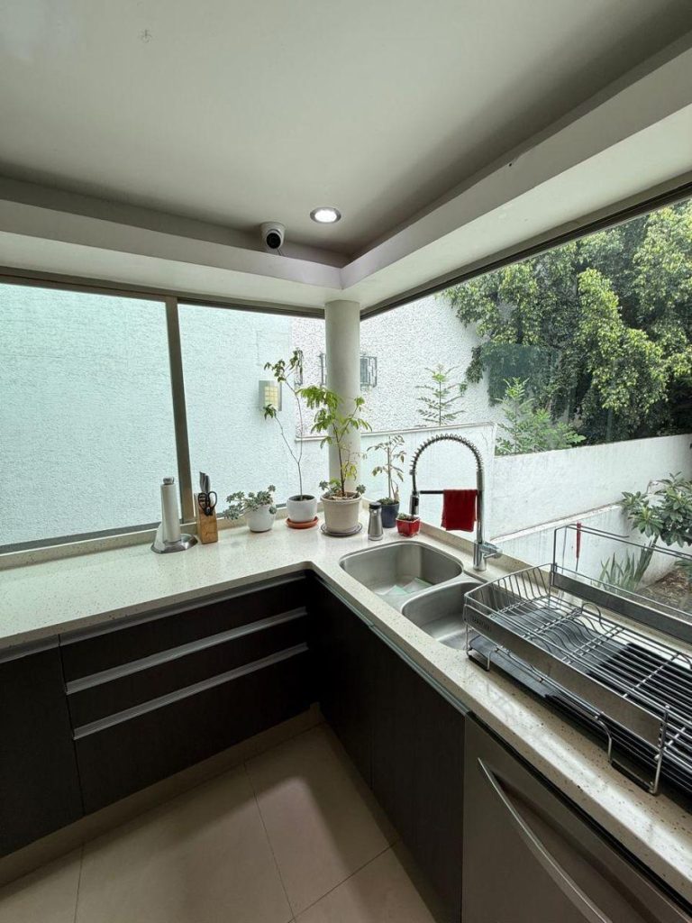 Casa en venta en Circuito Novelistas, Ciudad Satélite - Interior 4