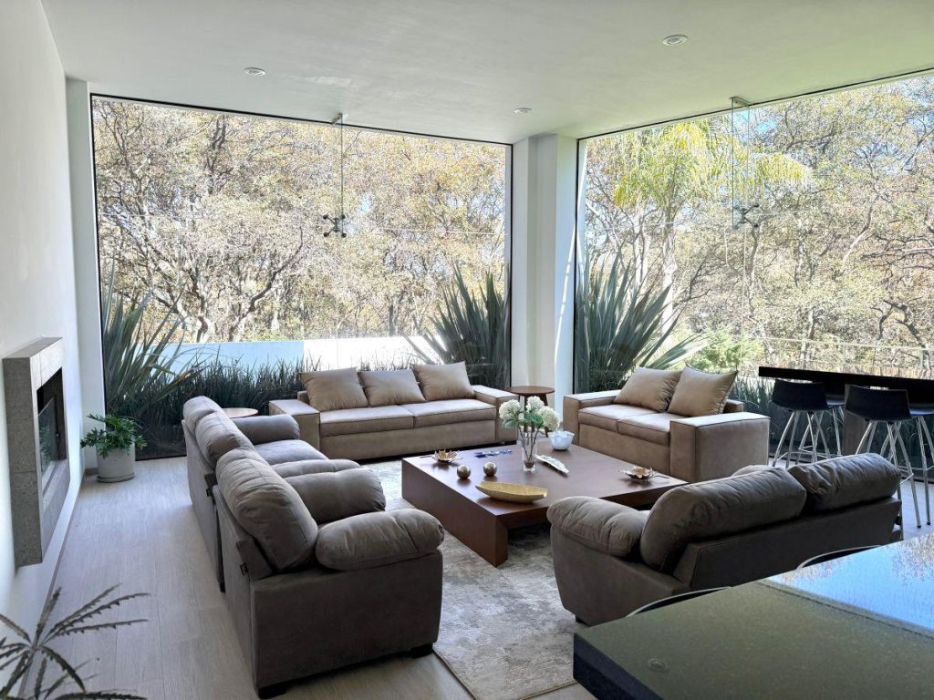 Casa en venta en Hacienda de Valle Escondido, Atizapán de Zaragoza - Interior 1